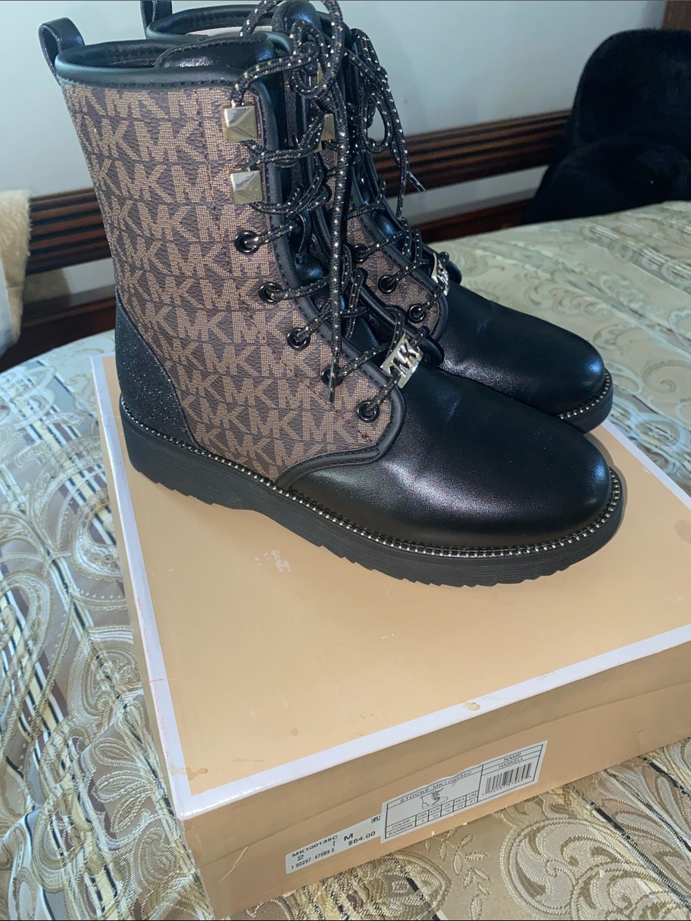 Little girl Michael Kors Black & Brown MK Logo Lace-Up Combat Boots